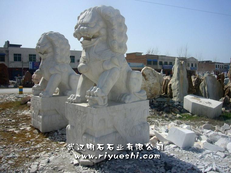 ���ʯ��{��