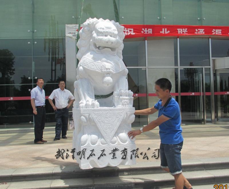 ��h�h����{��